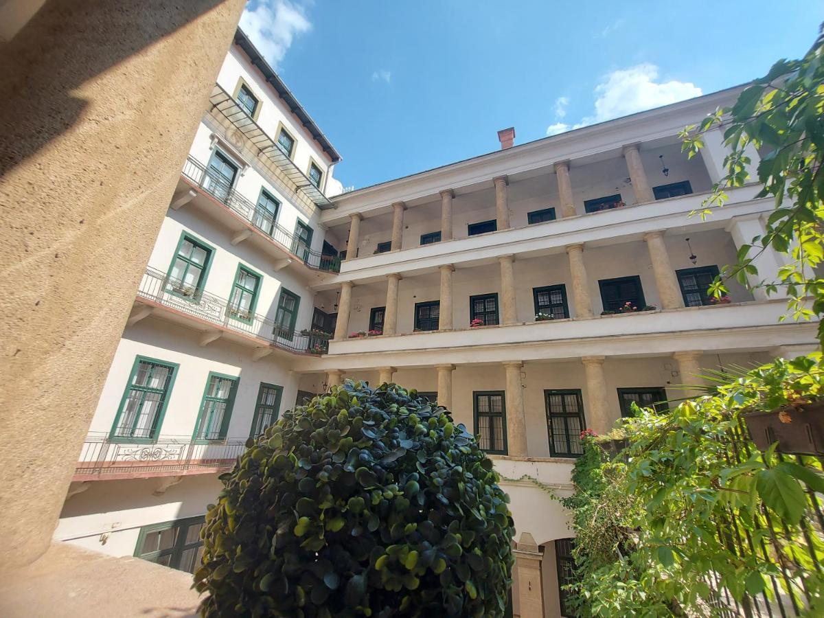 Home City Center Terrace Apartment Budapest Exterior foto