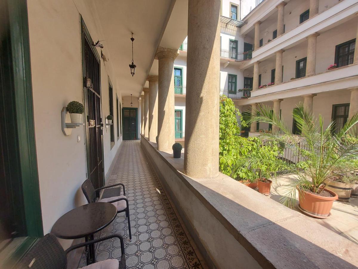 Home City Center Terrace Apartment Budapest Exterior foto