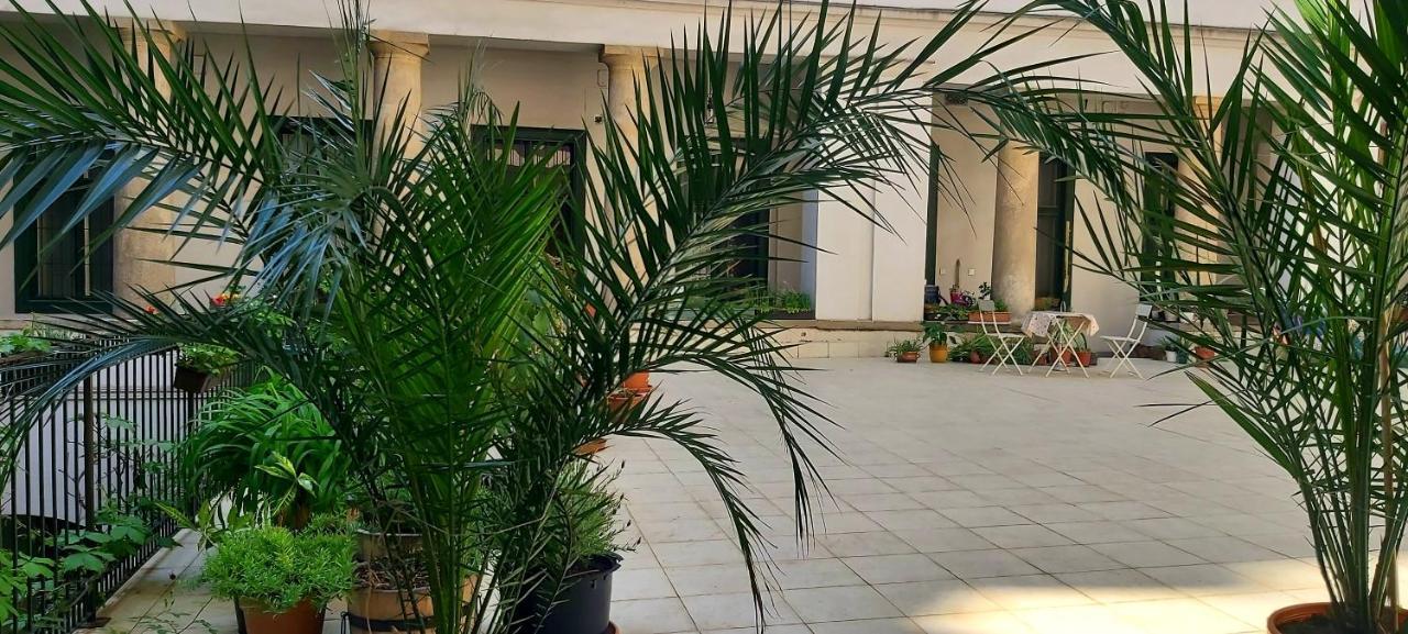 Home City Center Terrace Apartment Budapest Exterior foto