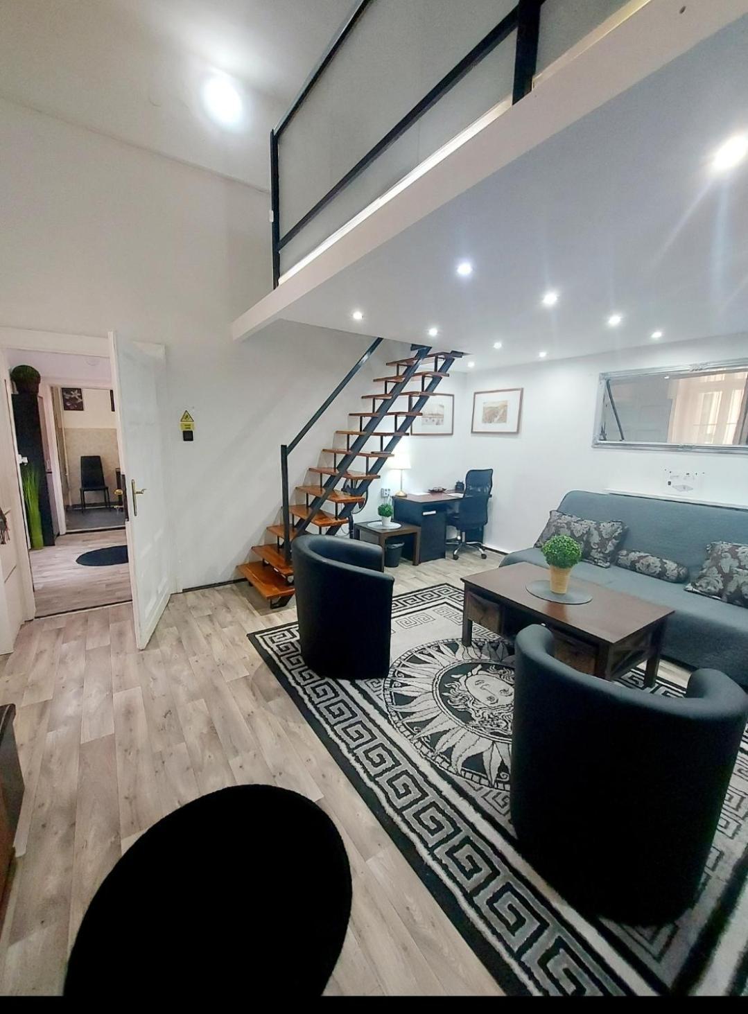 Home City Center Terrace Apartment Budapest Exterior foto