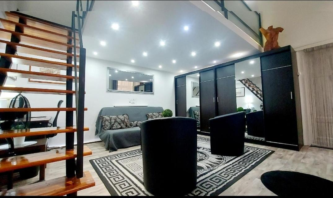 Home City Center Terrace Apartment Budapest Exterior foto